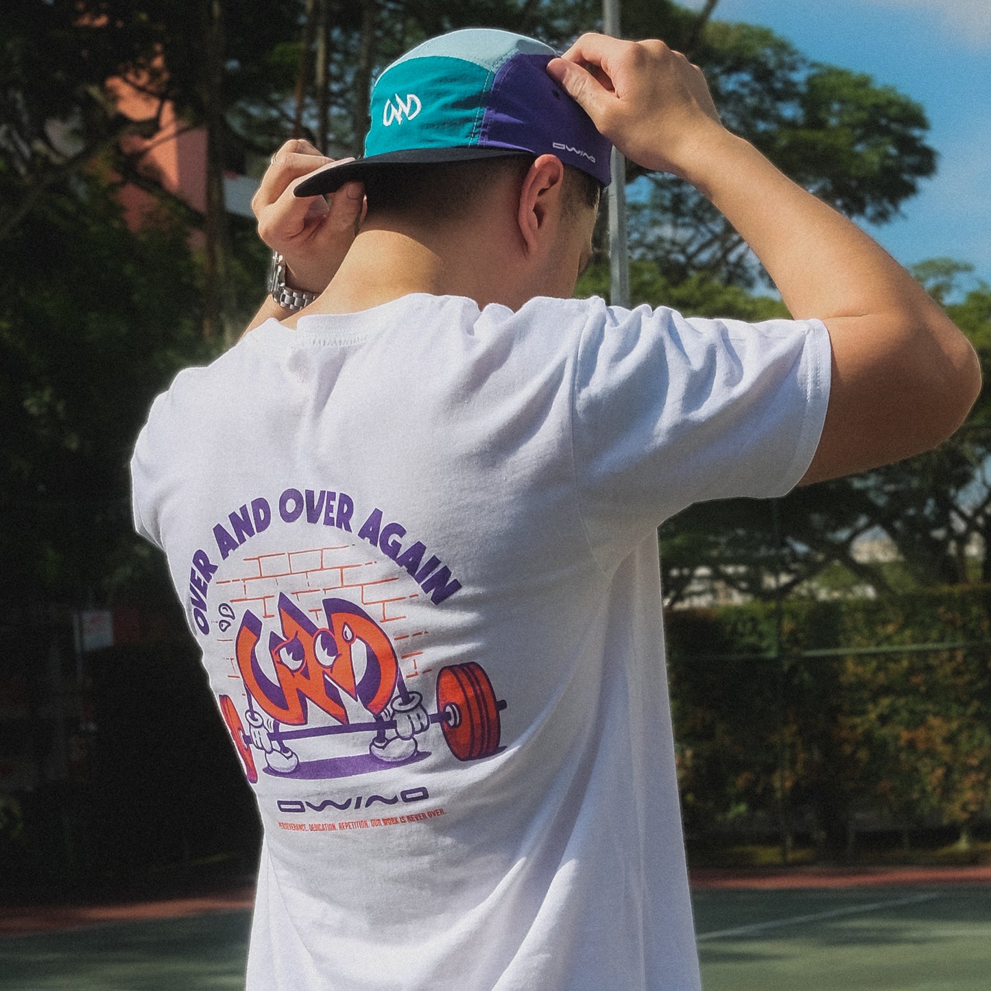 Unisex Graphic Top - White